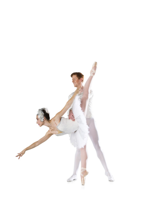 Utah Regional Ballet presents ‘The Nutcracker’ at Covey News, Sports